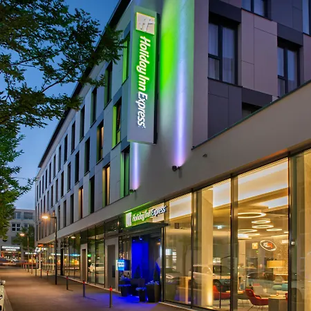 Hotel Express Stuttgart-waiblingen By Ihg 3*