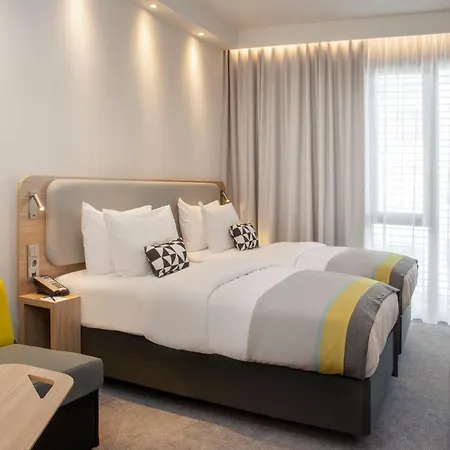 Express Stuttgart-waiblingen, An Ihg Hotel 3*