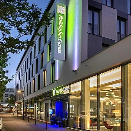 Express Stuttgart-waiblingen By Ihg 3* וייבלינגן