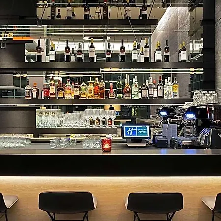 Express Stuttgart-waiblingen By Ihg וייבלינגן