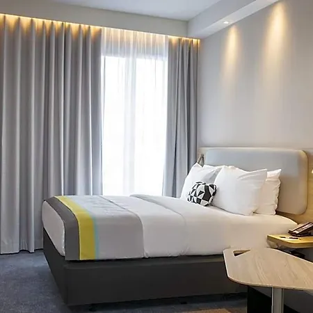 Express Stuttgart-waiblingen By Ihg מלון 3*