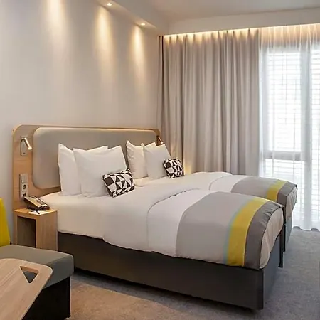 Express Stuttgart-waiblingen By Ihg מלון 3*