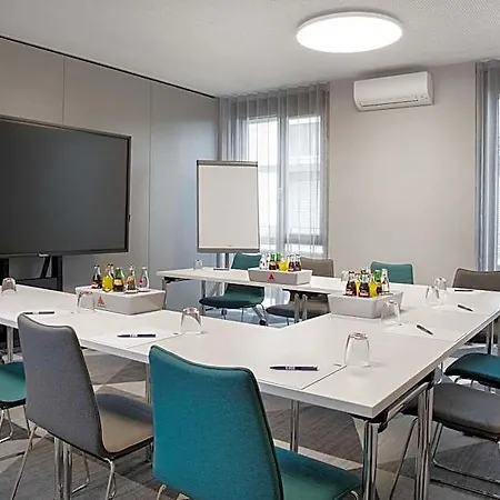 Express Stuttgart-waiblingen By Ihg מלון 3*