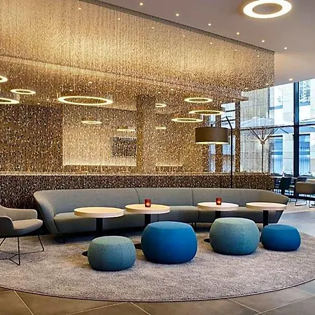 מלון Express Stuttgart-waiblingen By Ihg 3*