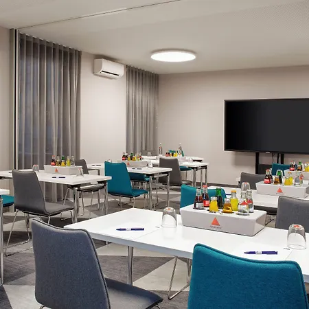 Express Stuttgart-waiblingen By Ihg Hotel 3*
