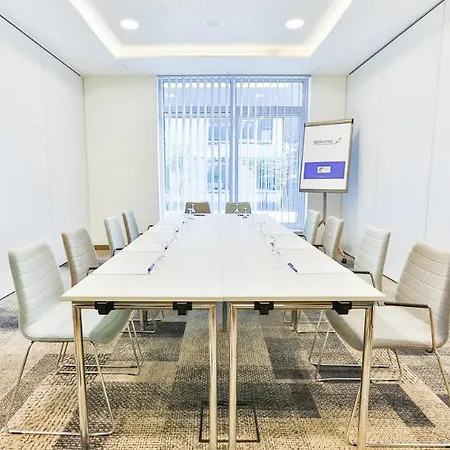 Express Stuttgart-waiblingen, An Ihg 3* Waiblingen (Stuttgart)