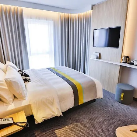 Express Stuttgart-waiblingen By Ihg Hotel 3*
