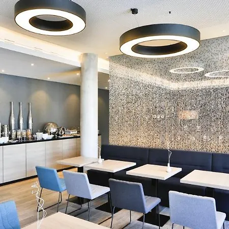 Express Stuttgart-waiblingen, An Ihg 3* Waiblingen (Stuttgart)
