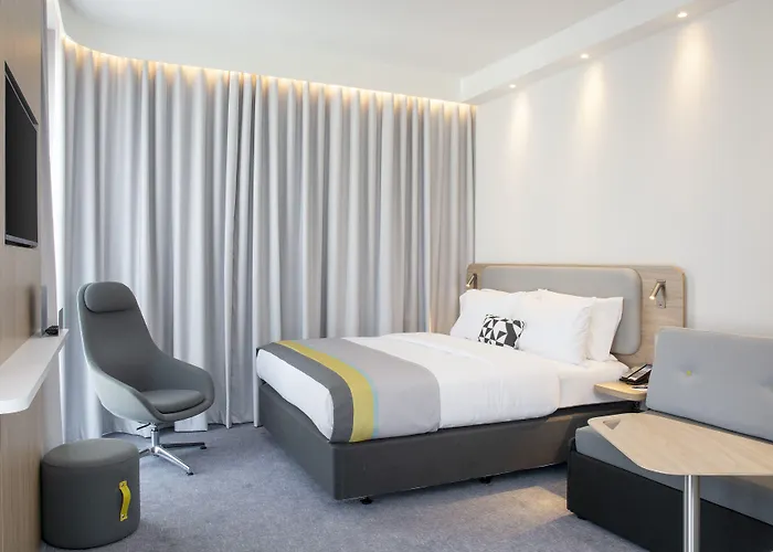 Express Stuttgart-waiblingen By Ihg Hotel